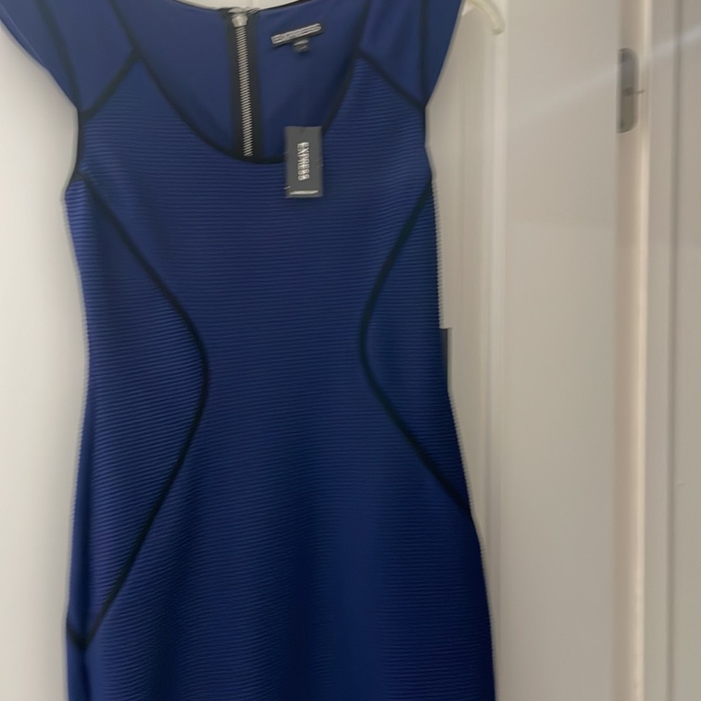 Maxi dress - Picture 4 of 8